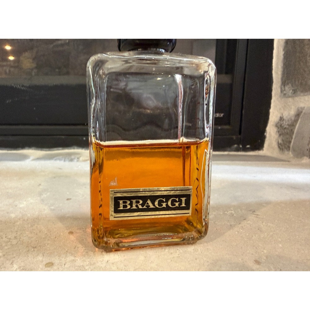 Vintage Braggi‎ After Shave Lotion Charles Revson 4 Oz Bottle Partial 50% Full